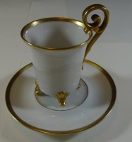 Los 1008 <br>Moccatasse mit U.T. "Alt-Tirschenreuth", weiss mit Gold,