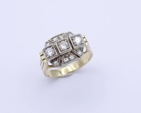 Auktion 352 / Los 1165 <br>Goldring mit Brillanten, GG/WG 0.585, Brillanten zus.ca. 0,47ct., 5,58g., RG 56