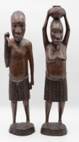 Los  <br>Paar Holzfiguren, Afrika, Mann mit Beschädigungen, H-47cm.