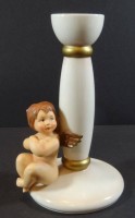 Los  <br>Kerzenhalter mit frierenden Putto, H-21 cm