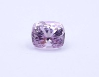 Auktion 335 / Los 1047 <br>Kunzit 14,2ct., 14x11,7x11,0mm