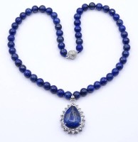 Auktion 335 / Los 1053 <br>Lapislazuli Collier mit Magnetverschluss, versilbert, L. 49cm, 69g.,