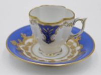 Los  <br>Mokkatasse "Limoges" mit Untertasse von Thomas, je blau mit Goldbemalung, Tasse ca. H-5,5cm