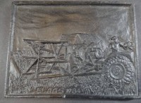 Los  <br>kl. Eisenplatte , Mähdreschbinder, BJ 1936, sign. Claas, 1984, 11x14 cm