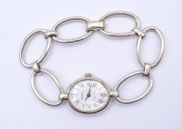 Los  <br>Damen Armbanduhr "Fricona", Vollsilber 925/000, mechanisch, Werk läuft, Zifferblatt beschädigt, ges.Gew. 29,1g.