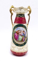 Los  <br>Vase mit Darstellung, signiert. Kaufmann, H. 23,5cm