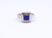 Los  <br>Silberring mit Lapislazuli, 2,9g., RG 60