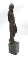 Auktion 344 / Los 15240 <br>hohe Bronze Jan HÁNNA (1927-1994), 1969, aus der Serie "Die neun Musen", signiert, auf Steinsockel, ca. H-53cm.