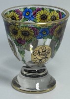 Auktion 345 / Los 10058 <br>gr. schwerer Pokal mit Blumendekor, H-14 cm, D-12,5 cm