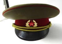 Auktion 346 / Los 7012 <br>russische Offiziersmütze, 1990