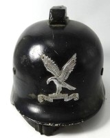 Auktion 346 / Los 15013 <br>Stahlhelm, Adler und Text "Falcks Redning Korps" dänische Sicherheits-und Rettungsgemeinschaft (seit 1906)