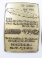 Auktion 346 / Los 15026 <br>3x Plaketten, Zeppelin, neuzeitl. , L- 9,5cm - 11cm.