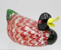 Auktion 346<br>Kunstglas-Ente, wohl Murano, H-10,5cm L-20cm.