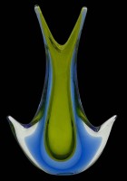 Auktion 347 / Los 10064 <br>Murano Vase, grün/blau, H-22,5 cm, B-14 cm