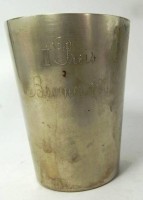 Auktion 347 / Los 11028 <br>versilberter Becher mit Gravur "1.Preis-Bremen 1906, H-10 cm