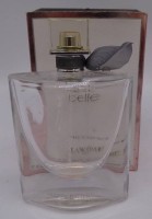 Auktion 347 / Los 10534 <br>gr. Parfumflacon Lancome "La vie est belle" in OVP