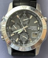 Auktion 347 / Los 2062 <br>HAU "Casio" wafe ceptor , WR 100 M, schwarzes Metallband, sehr gut erhalten