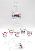 Auktion 348 / Los 10034 <br>Karaffe mit 6 Gläsern, bunte Emaillemalerei, 1x Glas mit Sprung, ca. H-26cm u. H-14,3cm.
