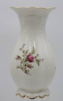 Auktion 348 / Los 8210 <br>Vase, Classic Rose, Moosrose, ca. H-20,5cm