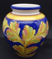 Auktion 353 / Los 9000 <br>grosse italienische Fajenza-Vase, Handarbeit, H-30 cm, D-24 cm