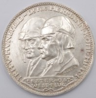 Auktion 349 / Los 6016 <br>schöne gr. Medaille, Erster Ost-West-Flug 1928, Silber, 85,6gr., D-6cm