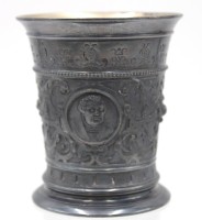 Auktion 349 / Los 15028 <br>WMF-Becher um 1900, Eine feste Burg ist unser Gott, ca. H-8,6cm