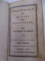 Auktion 349 / Los 3021 <br>"Erzählungen für Kinder" Landshut 1821, Gebrauchsspuren  15x9 cm, Bibliothekseinband der Zeit