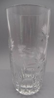 Auktion 350 / Los 10001 <br>grosse, schwere Kristall-Vase mit Seerosen-Schliff, H-28 cm, D-14 cm