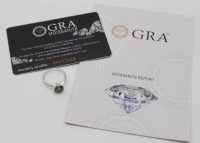 Auktion 352 / Los 1022 <br>925er Silber-Ring mit einem 2 ct Regenbogen-Moissanite, 2,4gr., RG 53, anbei Zertifikat