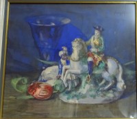 Auktion 350 / Los 4045 <br>Franz HUTH (1876-1970) "Stilleben mit Porzellanfigur" Aquarell, gerahmt/Glas, RG 40x44 cm, anbei 2 Broschüren, 1x vom Künstler signiert