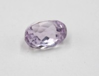 Auktion 351 / Los 1009 <br>ovaler Kunzit, ca. 7,65 ct, facettiert