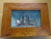 Auktion 351 / Los 16068 <br>kl. Segelschiff-Modell in Wandvitrine, 22x29 cm, T-6 cm