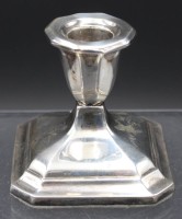 Auktion 352 / Los 11004 <br>Leuchter, Silber, Dänemark 1952, gefüllter Stand, leichte Gebrauchsspuren, 148,3gr., H-8cm