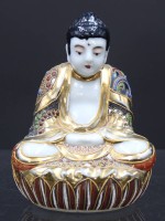 Auktion 352<br>Satsuma-Buddha, Japan, älter, gemarkt, H-11,5cm