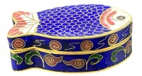 Auktion 353<br>kl.  Cloisonne Fisch als Deckeldose, H-2,5 cm, L-8 cm