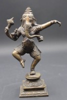 Auktion 353 / Los 15505 <br>Bronze, tanzende Ganesha, älter, ca. H-21cm