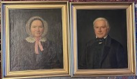 Auktion 353 / Los 4015 <br>anonym, Paar Biedermeier-Portraits, Öl/Leinen, doubliert, gerahmt, RG je  52x44 cm