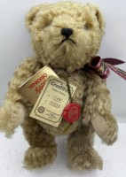 Auktion 354 / Los 12028 <br>orig. Hermann Teddy, komplett, limitiert, dies  139/3000, neuwertig, H-27 cm