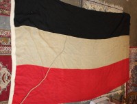 Auktion 354 / Los 7045 <br>Reichsflagge, älter, div. altersbedingte Schäden, ca. 145 x 245cm