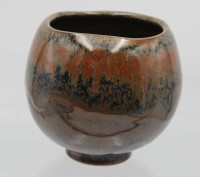 Auktion 355 / Los 9001 <br>Vase, Kunstkeramik, Horst Kerstan, H-12cm