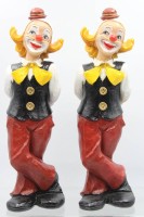 Auktion 355 / Los 15041 <br>Paar Clownfiguren, gemarkt, Kunstmasse, 1x am Hals geklebt, ca. H-35cm