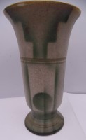 Auktion 355 / Los 9045 <br>Art Deco Vase uf Stand, H-17 cm