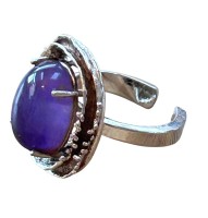 Auktion 356 / Los 1033 <br>offener Silber-925- Ring mit lila Cabouchon, 7,5 gr.