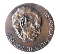 Auktion 356 / Los 15074 <br>Bronze-Medaille  Heinrich Wieland, 1877-1957, sign. Bunk, D-6,5 cm