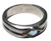 Auktion 356 / Los 1072 <br>Silberring-925- mit hellblauen Stein, RG 59, 8,3 gr