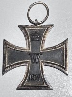 Auktion 356 / Los 7007 <br>Eisernes Kreuz 1914, 2.Klasse, getragene Erhaltung