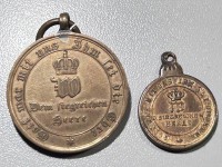 Auktion 356 / Los 7014 <br>Medaille "Dem siegreichen Heere" 1870/71, anbei kl. Anhänger, selbes Motiv