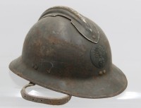 Auktion 356 / Los 7024 <br>Stahlhelm, älter, Frankreich, Altersspuren