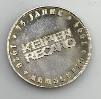 Auktion 356 / Los 6049 <br>Feinsilber-Medaille, 75 Jahre Keiper Recaro, ca. 11gr., D-3cm