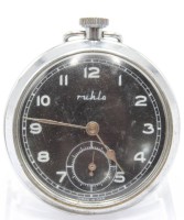 Auktion 357 / Los 2014 <br>Taschenuhr, Ruhla, DDR, Kronenaufzug, Werk läuft , D-5cm, Gebrauchsspuren